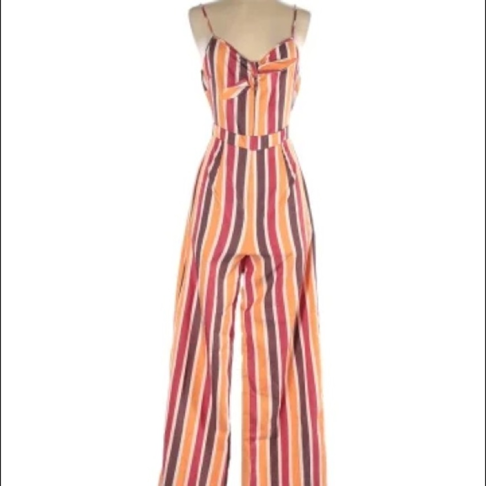 NWT Romeo and Juliet Couture Romper